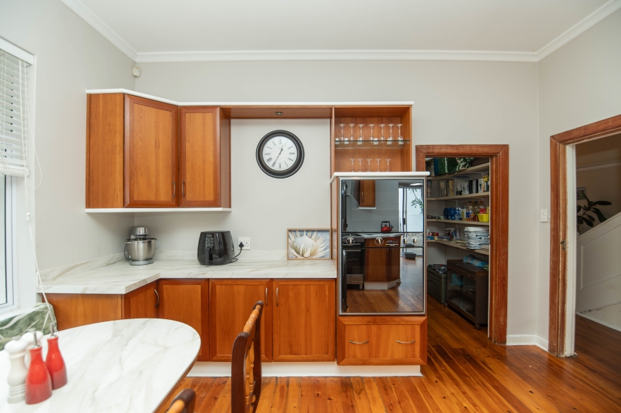 4 Bedroom Property for Sale in Summerstrand Eastern Cape